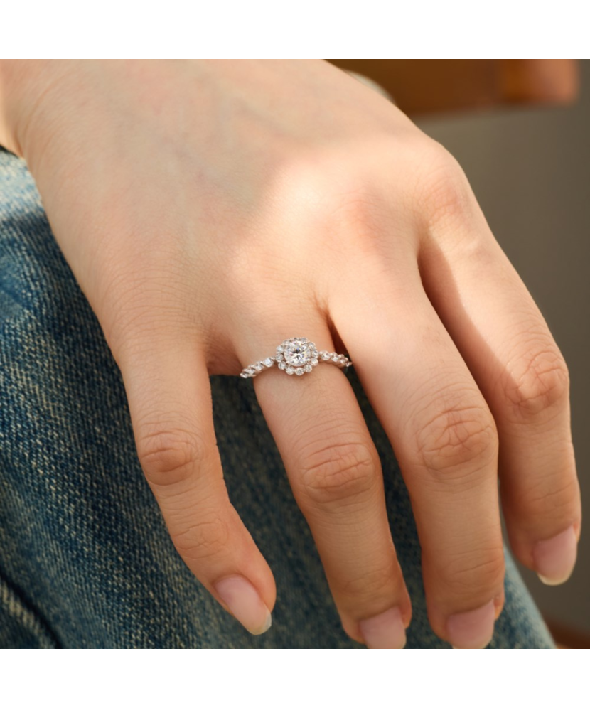 Sidabrinis žiedas su cirkoniais