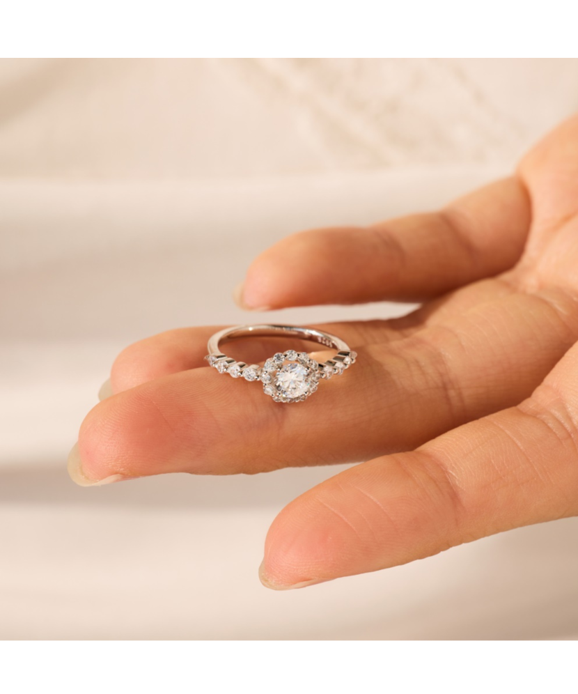 Sidabrinis žiedas su cirkoniais