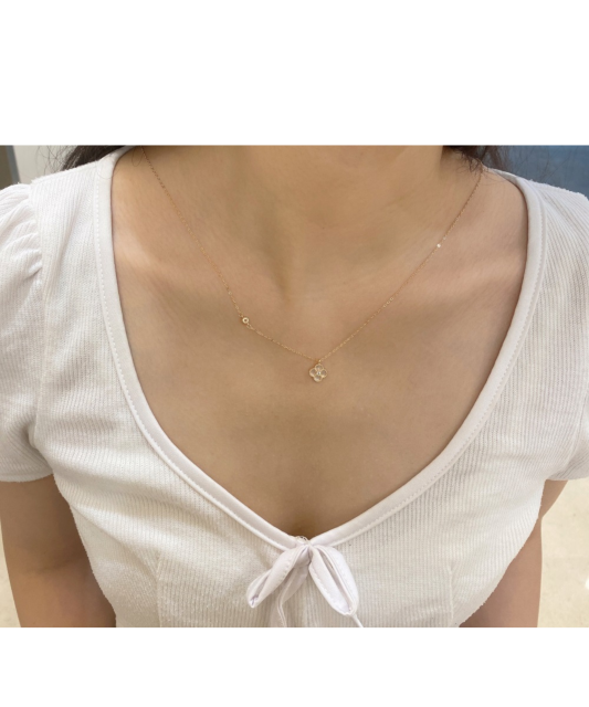 Paauksuota Sidabrinė grandinėlė su perlamutru ir cirkonio pakabuku