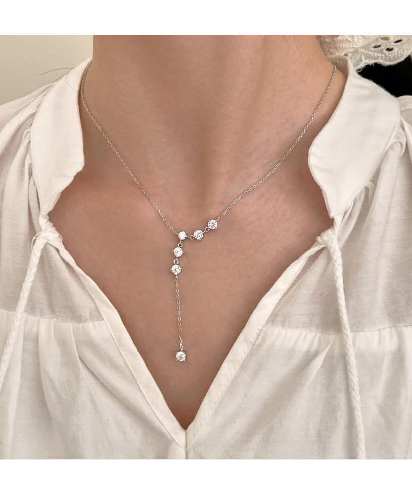 Sidabrinė grandinėlė su cirkonio pakabuku