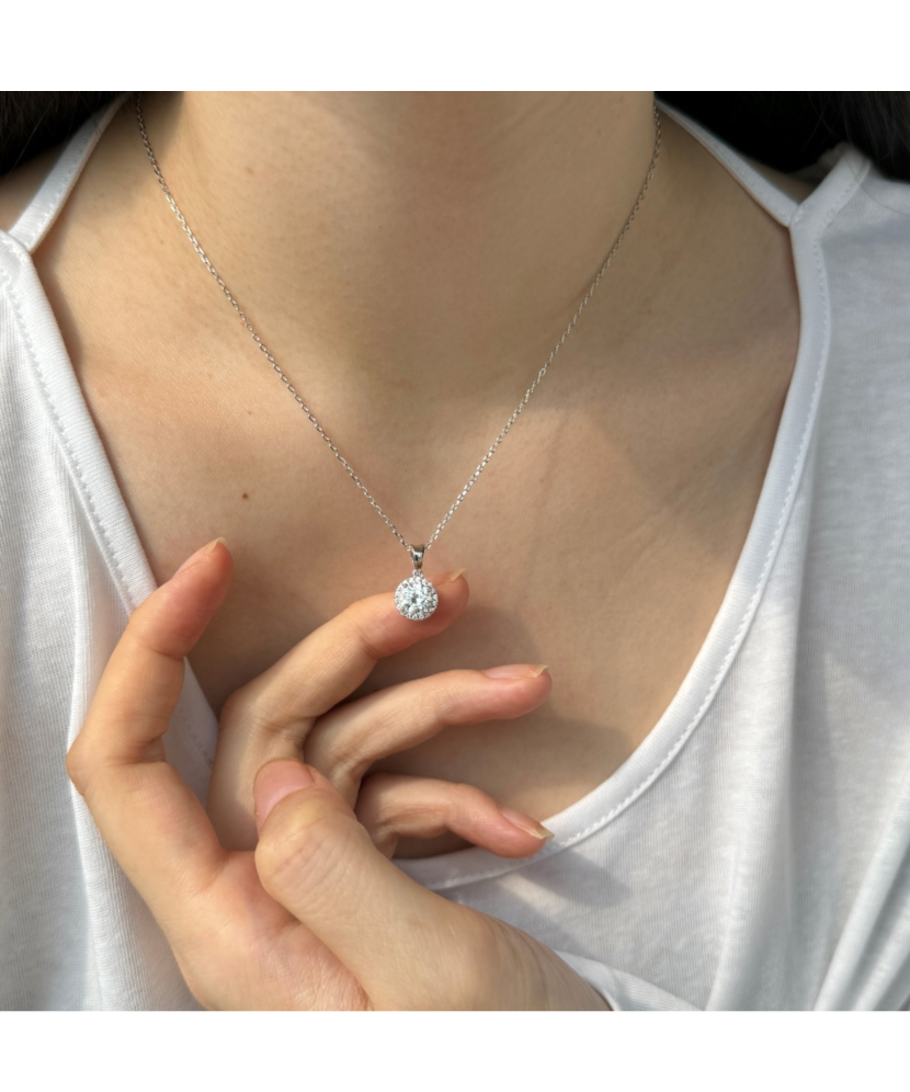 Sidabrinė grandinėlė su moisanito pakabuku