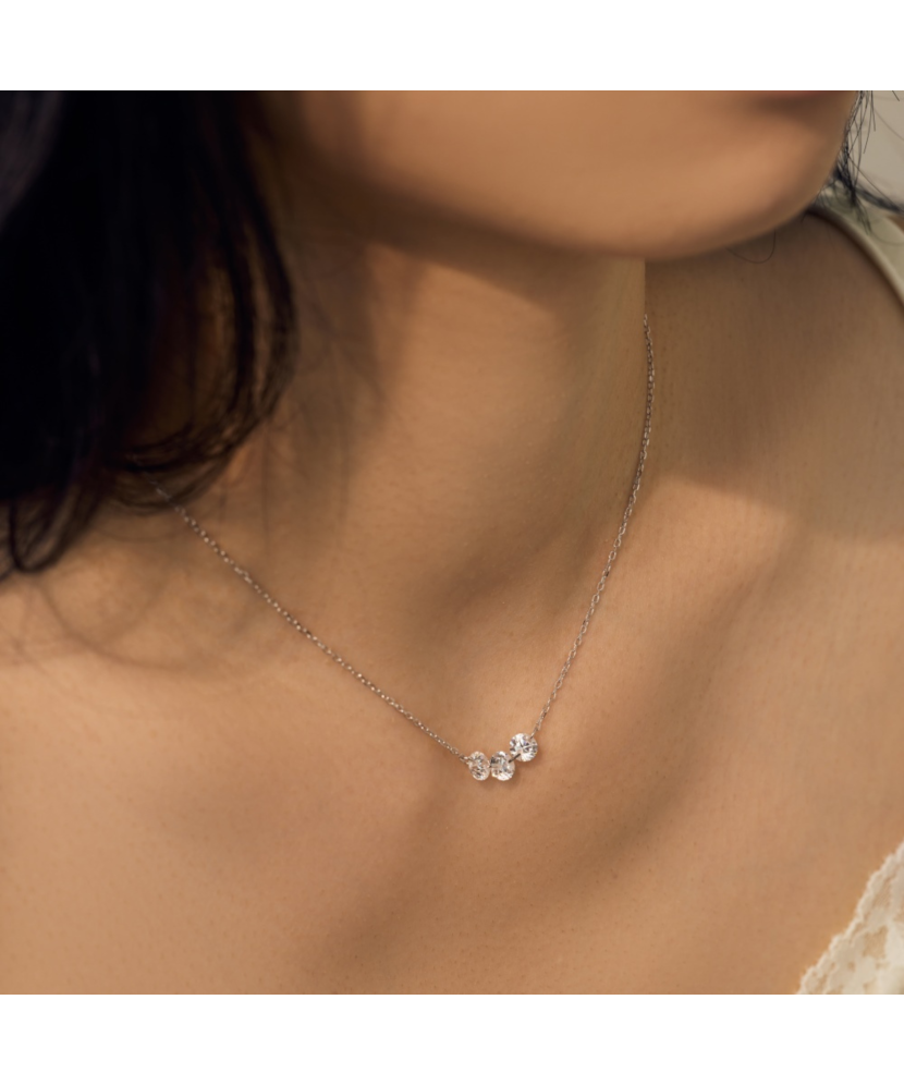 Sidabrinė grandinėlė su cirkonio pakabuku