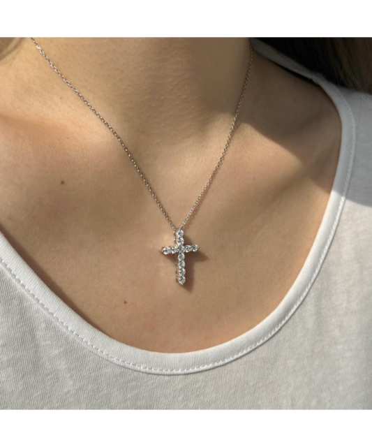 Sidabrinė grandinėlė su moisanito pakabuku "Kryželis"