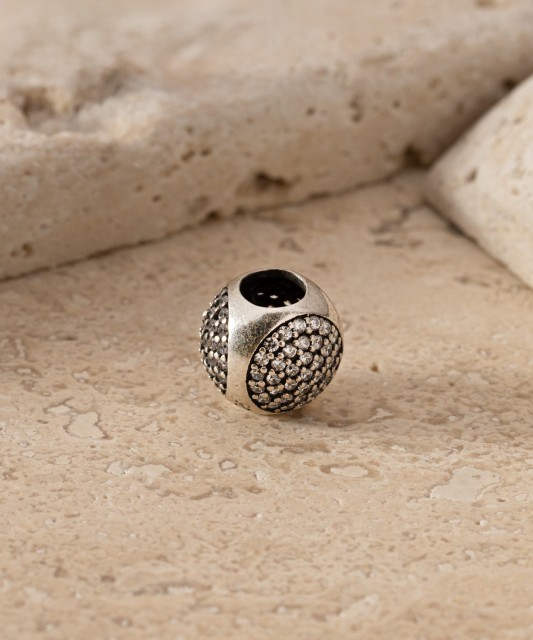 Sidabrinis pakabukas su cirkoniais "Bačkutė"