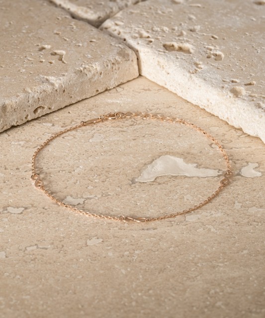 Auksinė apyrankė "Begalybė"