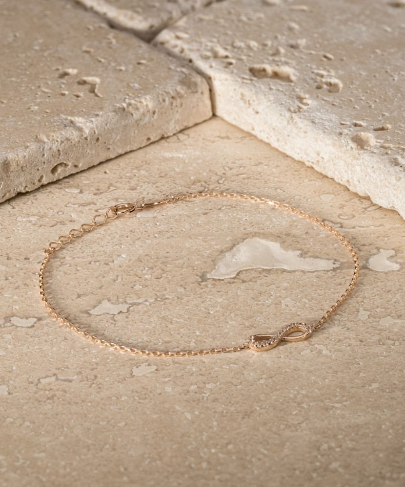 Auksinė apyrankė "Begalybė"