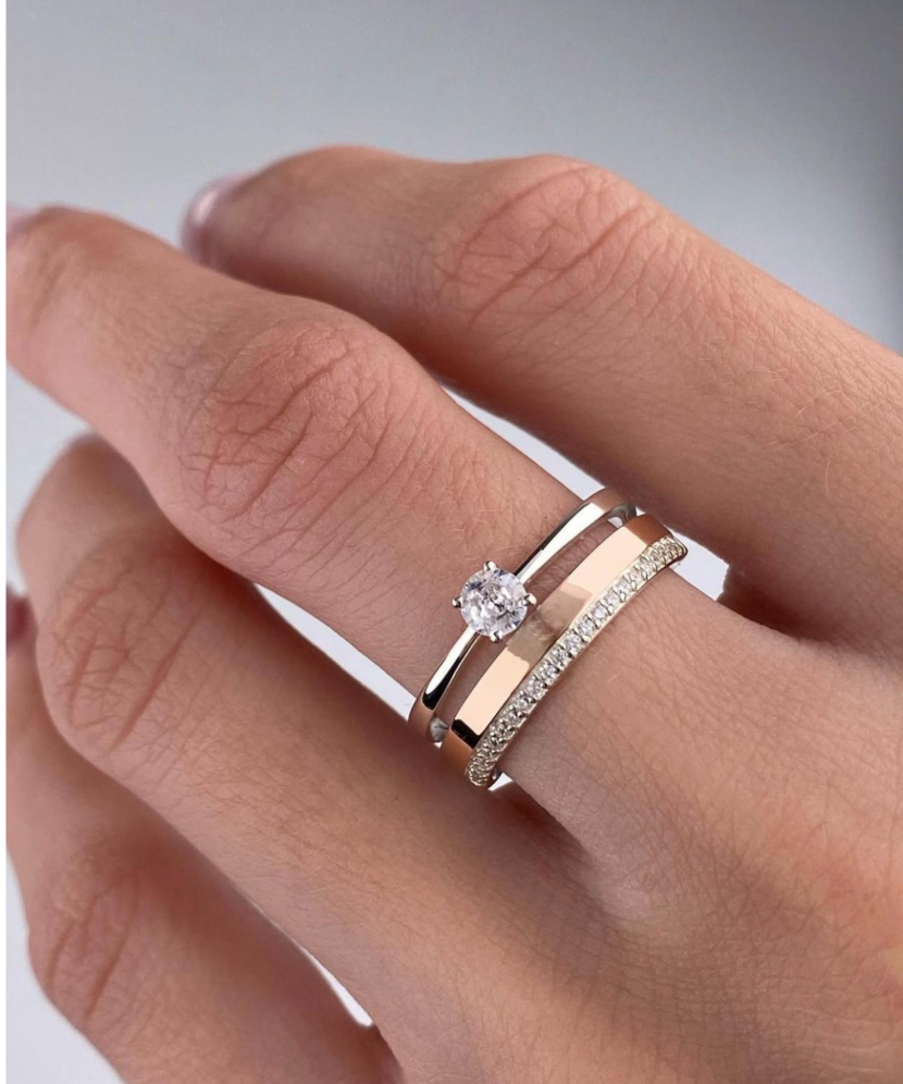 Sidabrinis žiedas dengtas auksu su cirkoniais