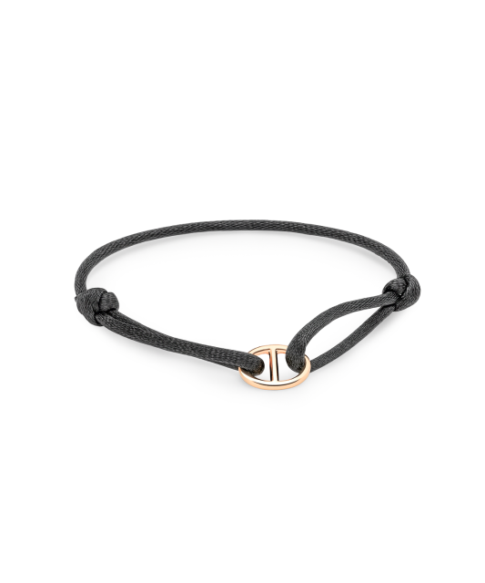 Juodo siūlo apyrankė su auksu