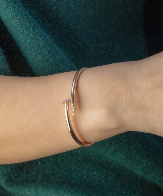 Auksinė apyrankė su cirkoniais