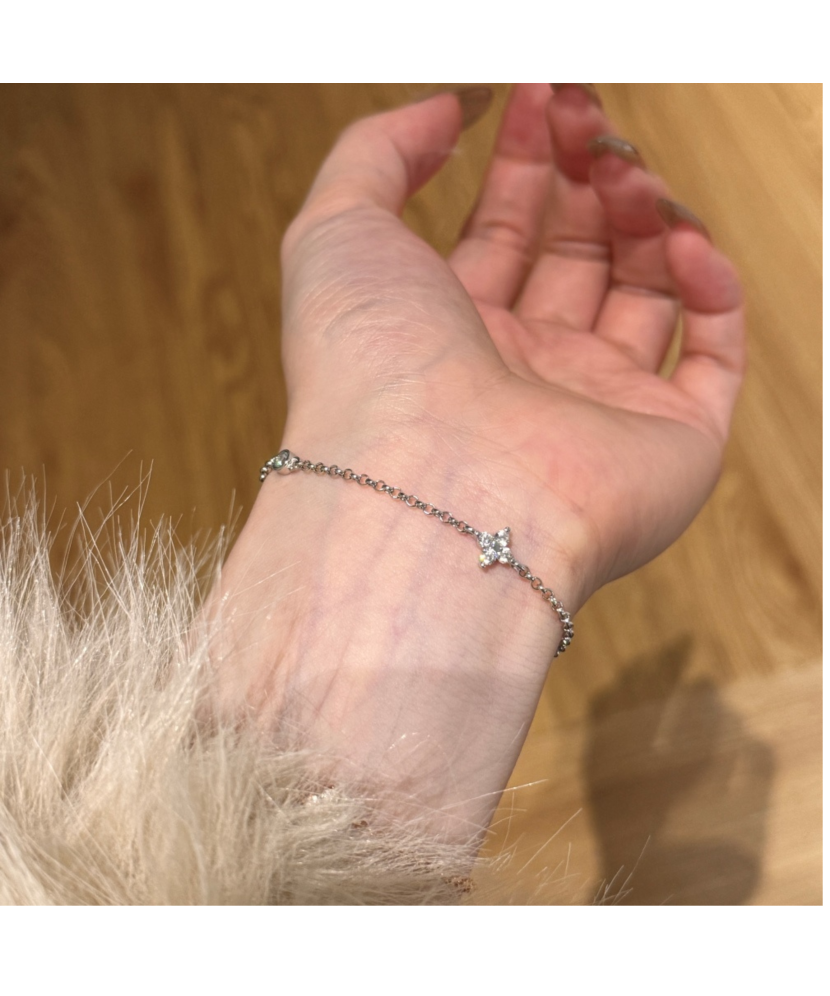 Sidabrinė apyrankė su cirkoniais