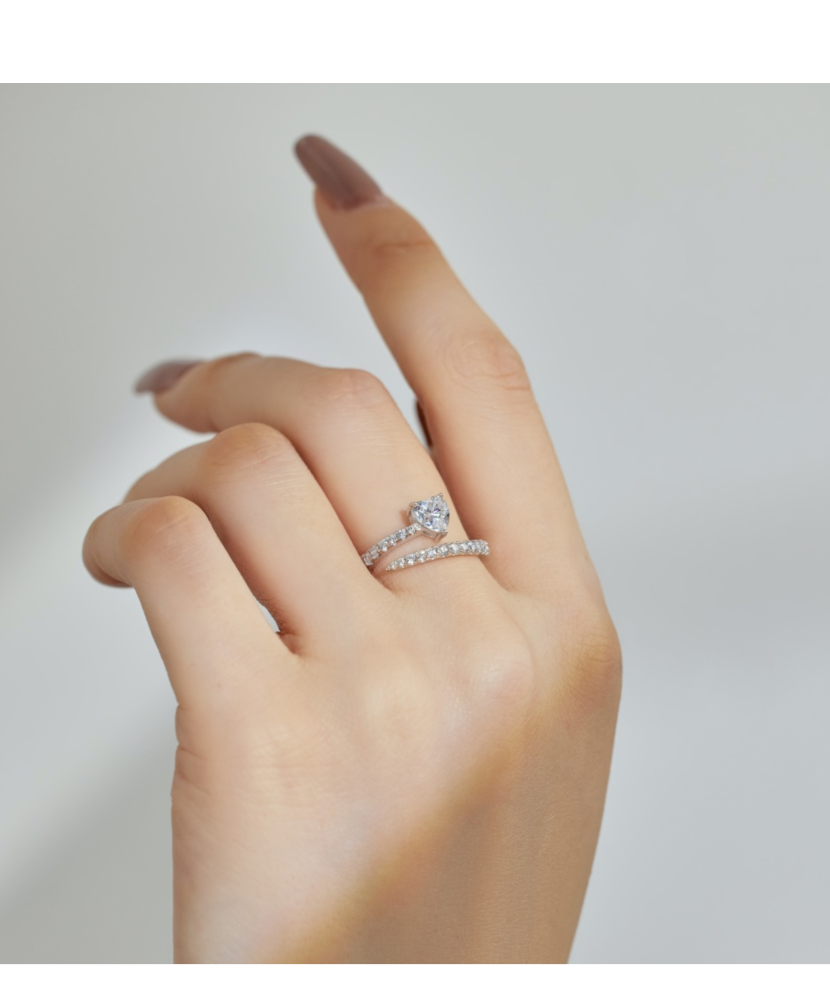 Sidabrinis žiedas su cirkoniais