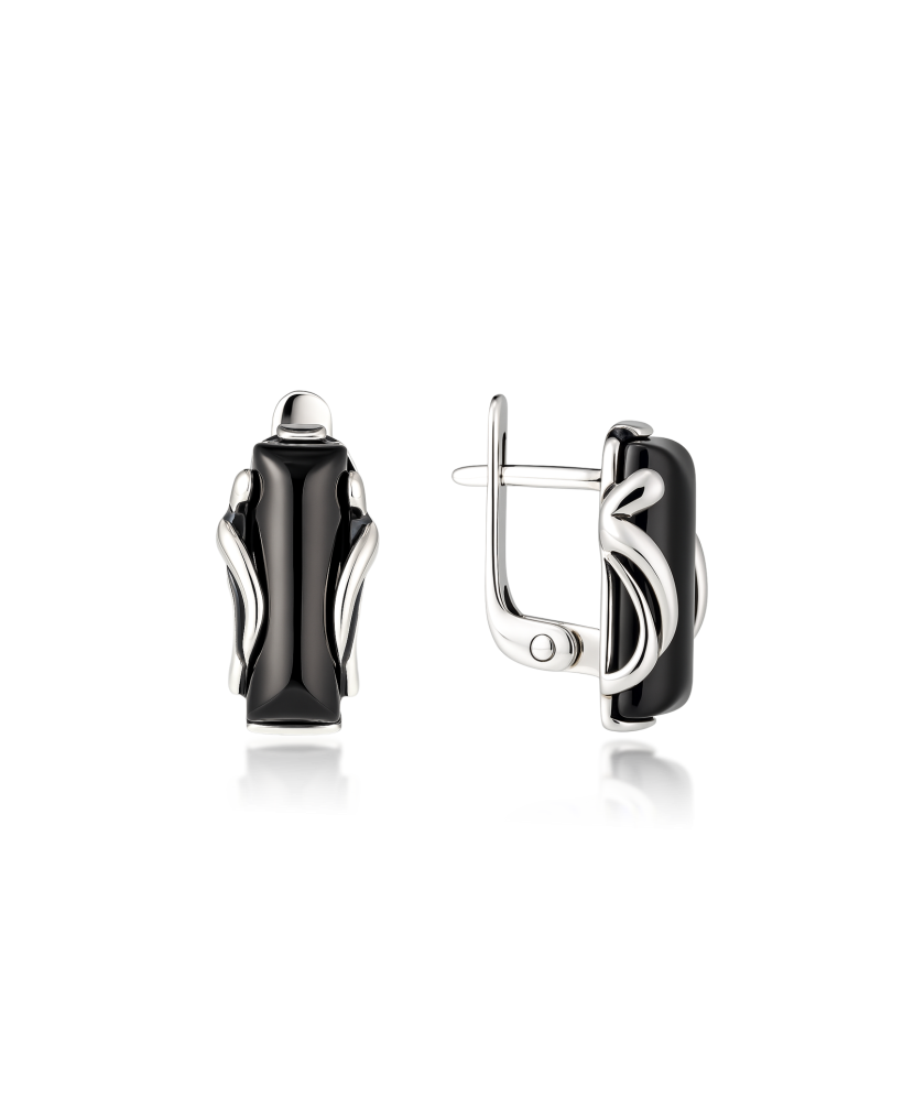 Sidabriniai auskarai su oniksu