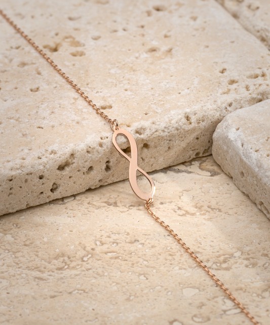 Auksinė apyrankė su cirkonio užsegimu "Begalybė"