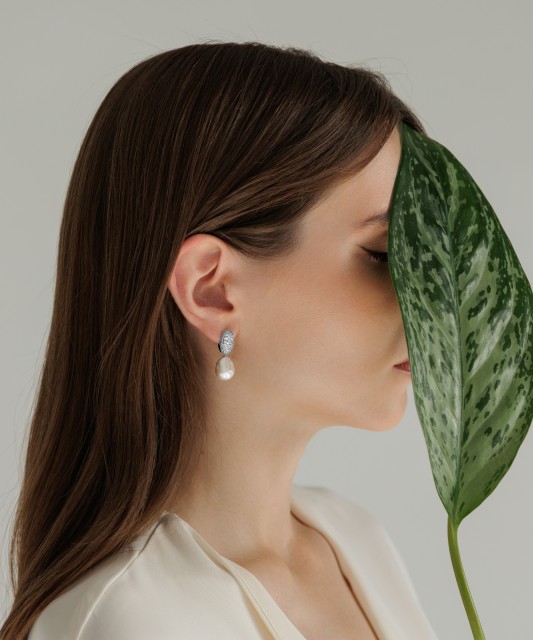 Sidabriniai auskarai su perlais ir cirkoniais