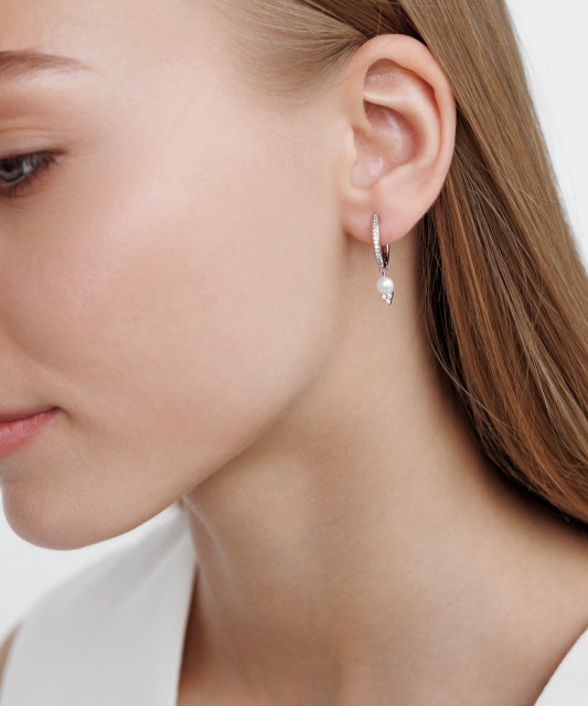 Sidabriniai auskarai su perlais ir cirkoniais