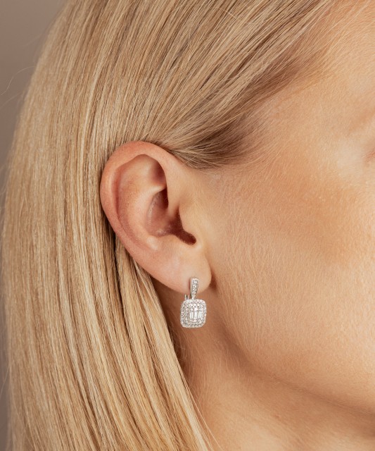 Balto aukso auskarai su deimantais