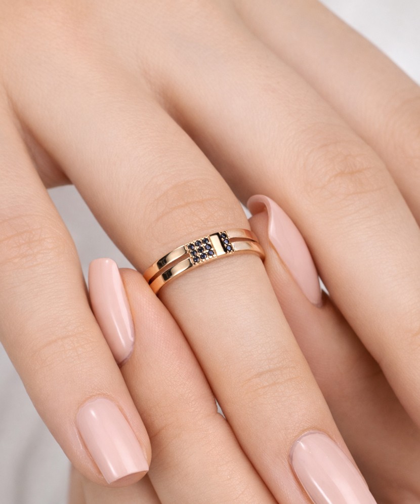 Auksinis žiedas su cirkoniais