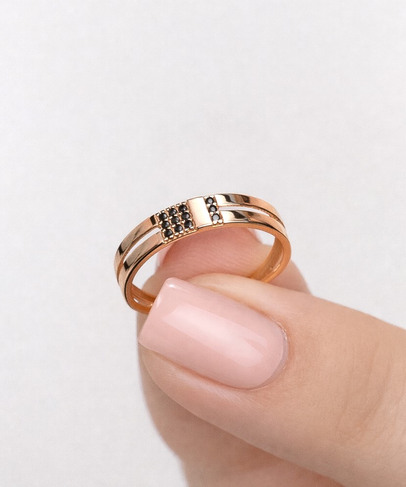 Auksinis žiedas su cirkoniais