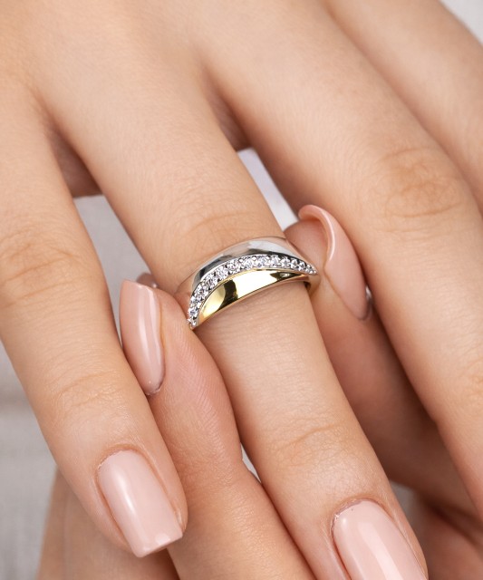 Paauksuotas žiedas su cirkoniais