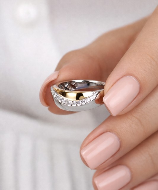 Paauksuotas žiedas su cirkoniais