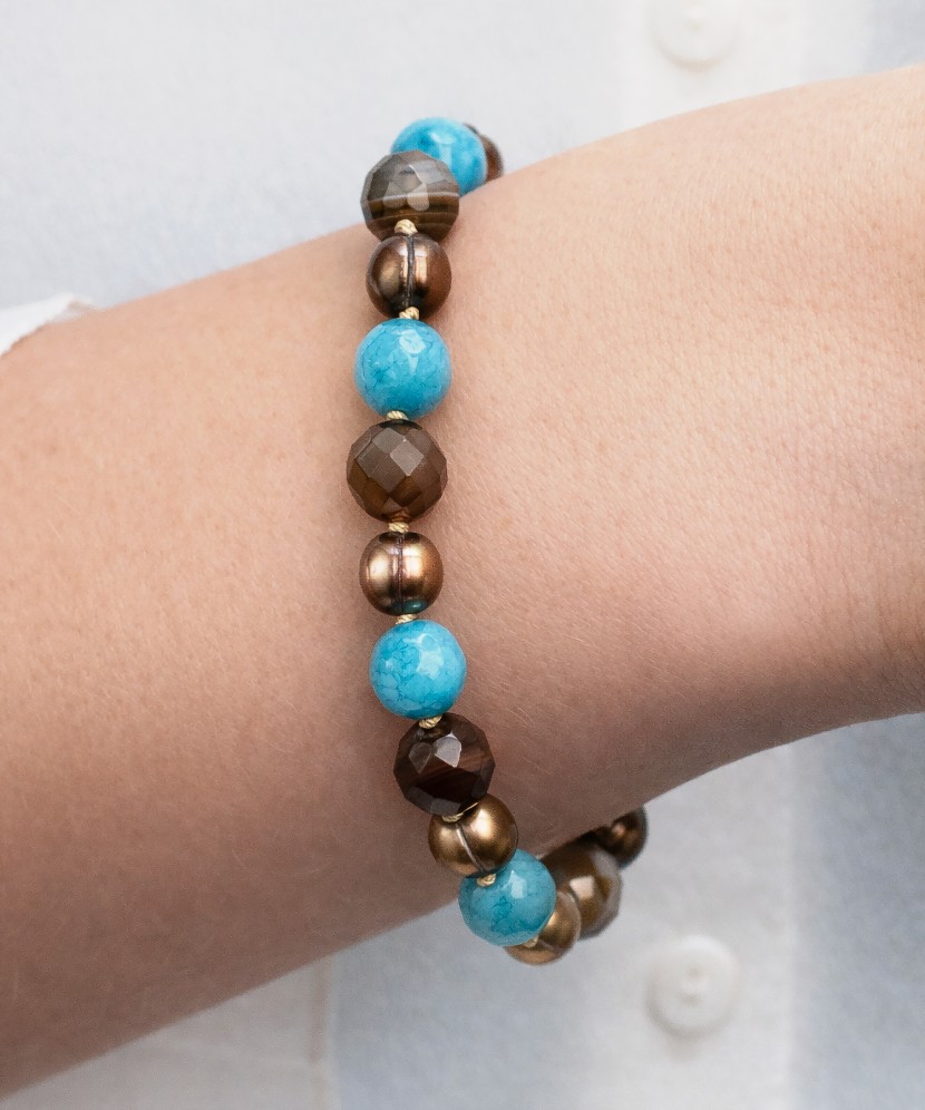 Apyrankė su nefritu, agatu ir perlu