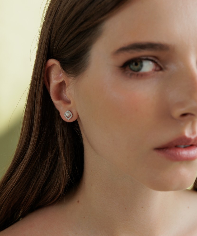 Sidabriniai auskarai su perlais ir cirkoniais