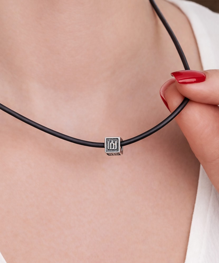 Odinė grandinėlė su sidabru