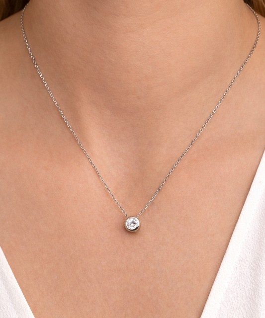 Sidabrinė grandinėlė su cirkonio pakabuku