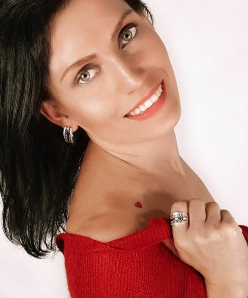 Sidabriniai auskarai dengti auksu su cirkoniais