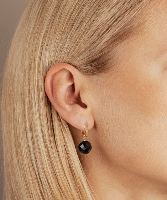 Paauksuoti sidabriniai auskarai su oniksais