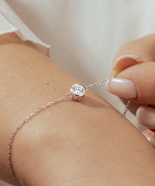 Sidabrinė apyrankė su cirkoniais