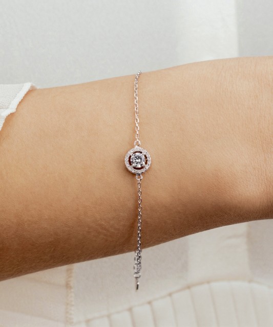 Sidabrinė apyrankė su cirkoniais