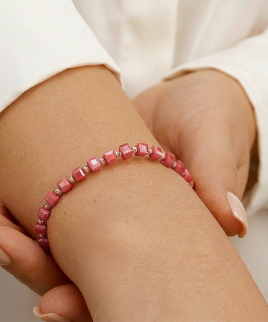 Siūlų apyrankė su auksu ir oniksu