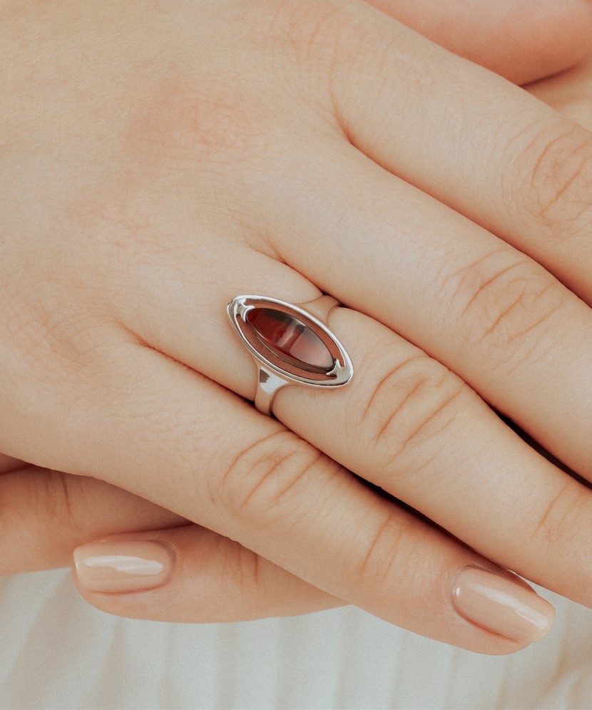 Sidabrinis žiedas su gintaru  - Goldinga