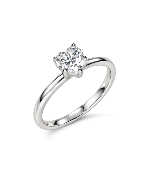 Sidabrinis žiedas su moisanitu "Širdelė" 0.8ct
