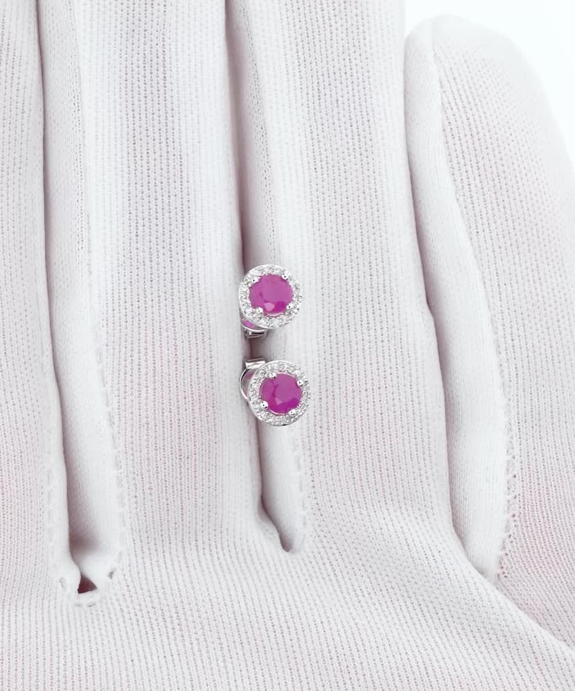 Balto aukso auskarai su rubinais ir deimantais - Auksiniai Auskarai su brangakmeniais - Goldinga