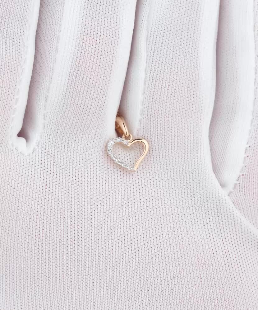 Auksinis pakabukas su deimantais