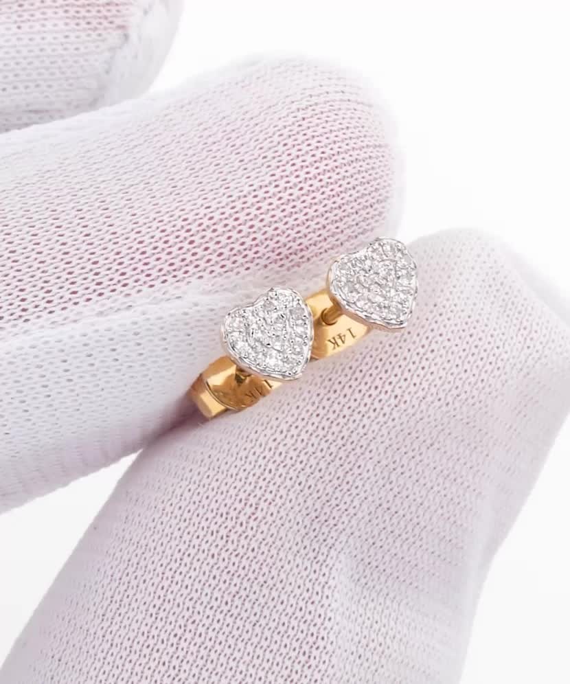 Geltono aukso auskarai su deimantais "Širdelė"