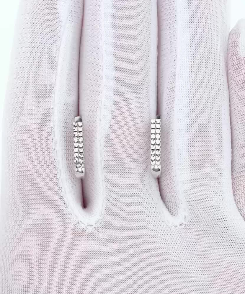 Balto aukso auskarai