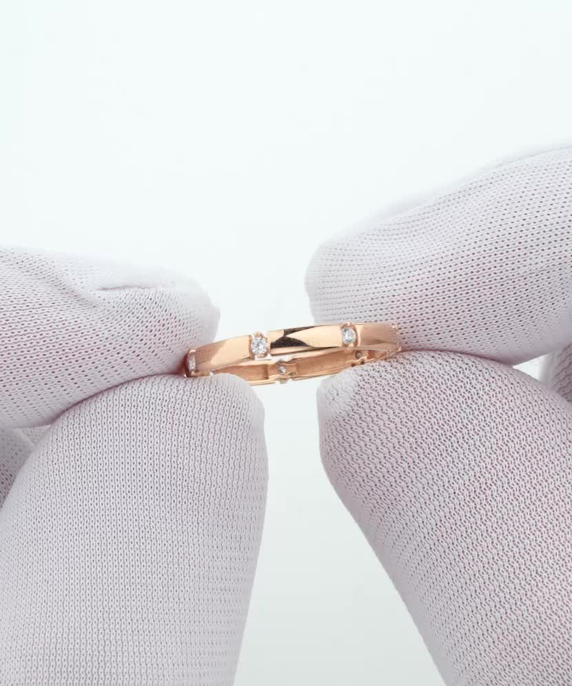 Auksinis žiedas su cirkoniais