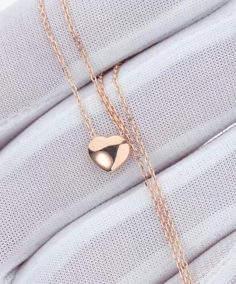 Auksinė grandinėlė su pakabuku "Širdelė"