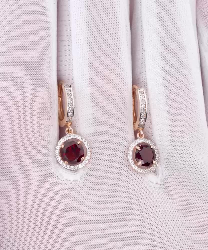 Auksiniai auskarai su granatu ir cirkoniais