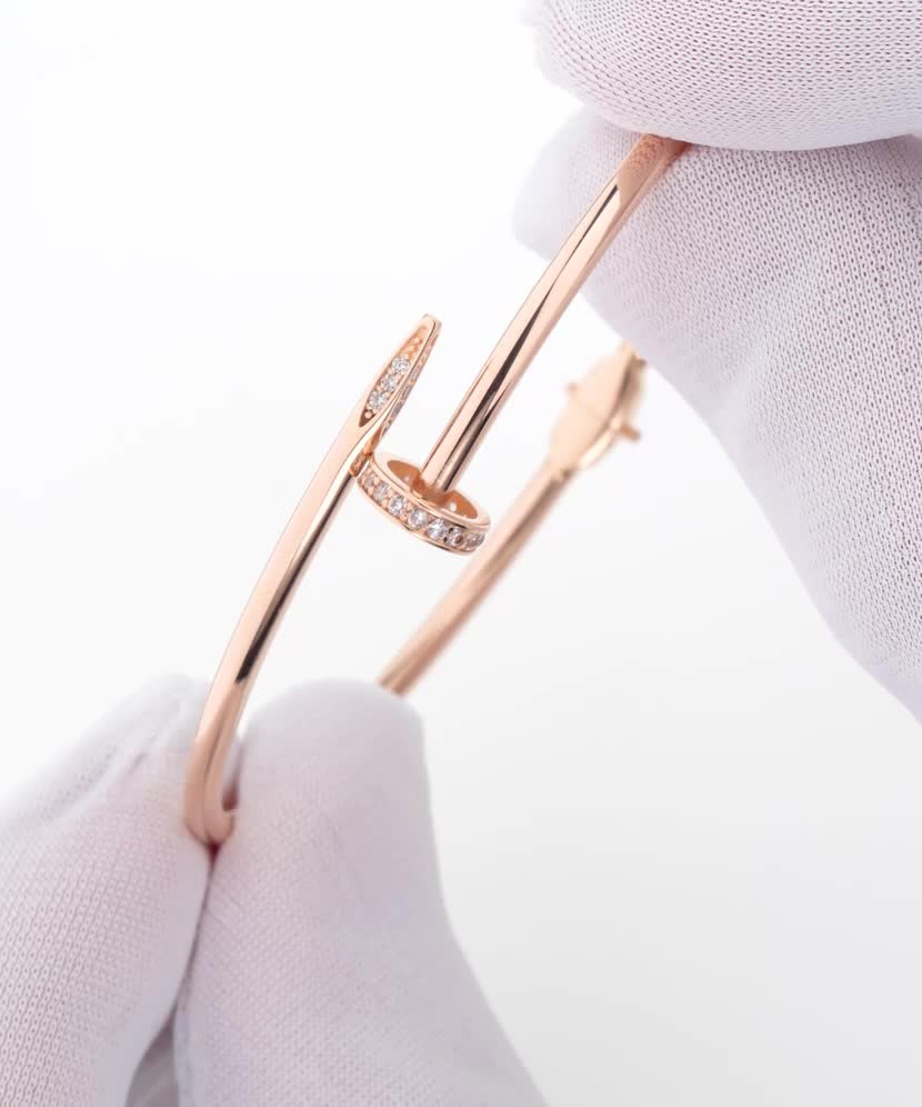 Auksinė apyrankė su cirkoniais