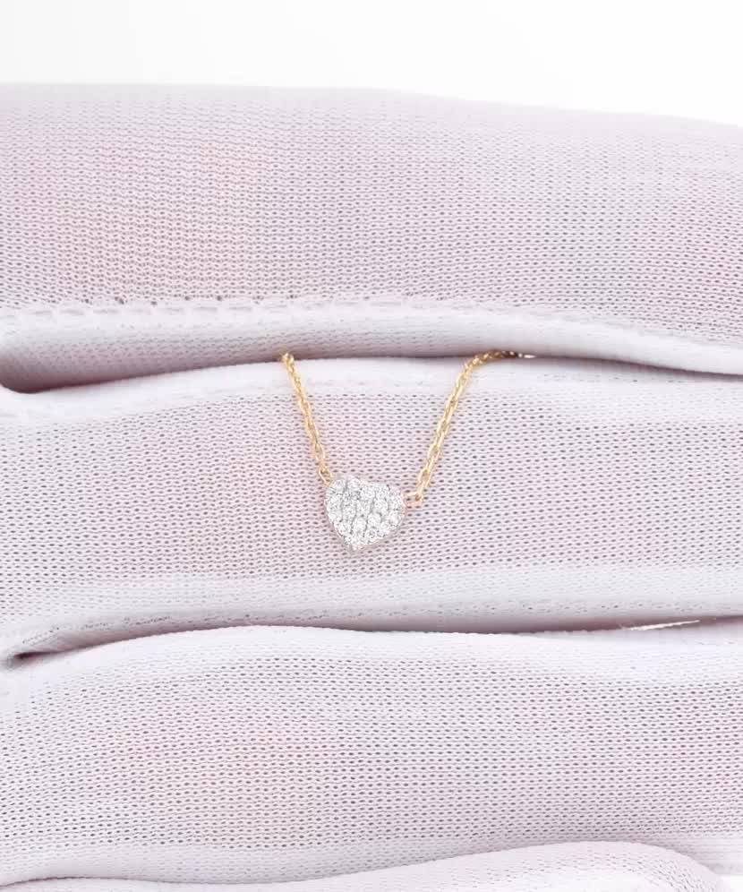 Geltono aukso grandinėlė su briliantiniu pakabuku "Širdelė"