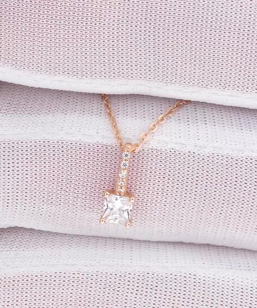 Auksinis pakabukas su cirkoniais