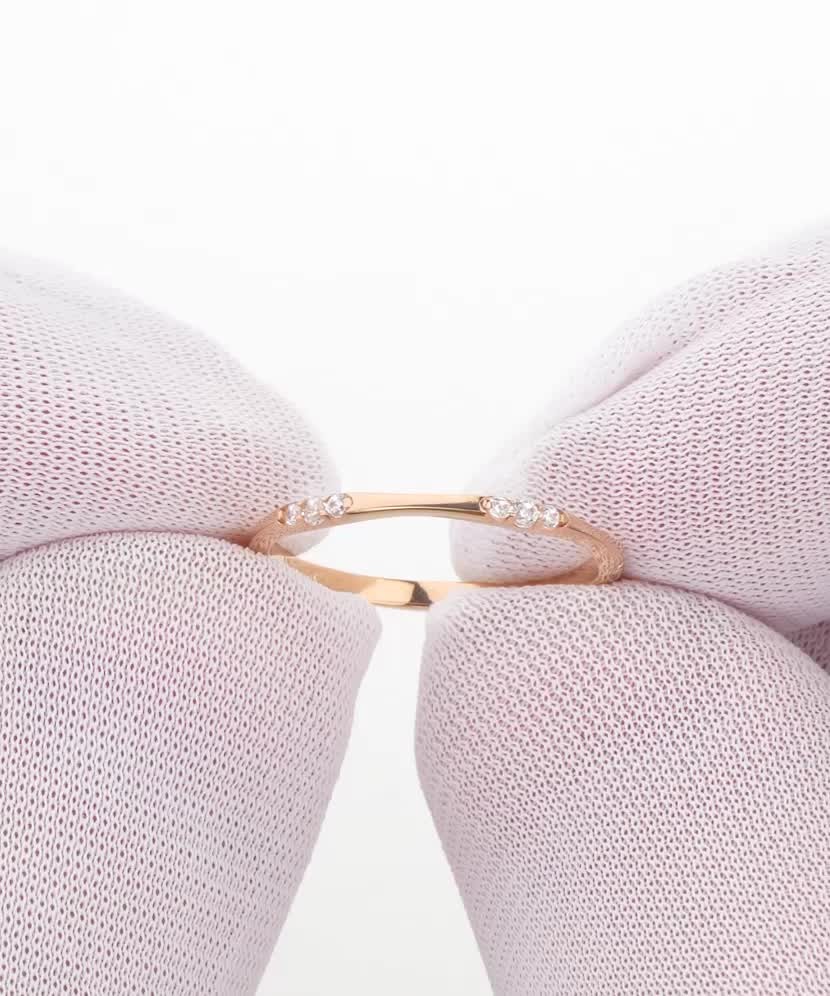 Auksinis žiedas su cirkoniais