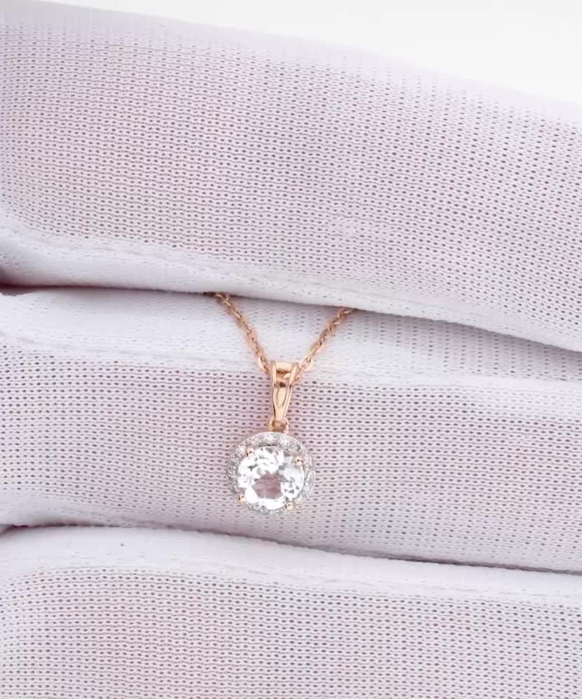 Auksinis pakabukas su baltuoju topazu ir deimantais