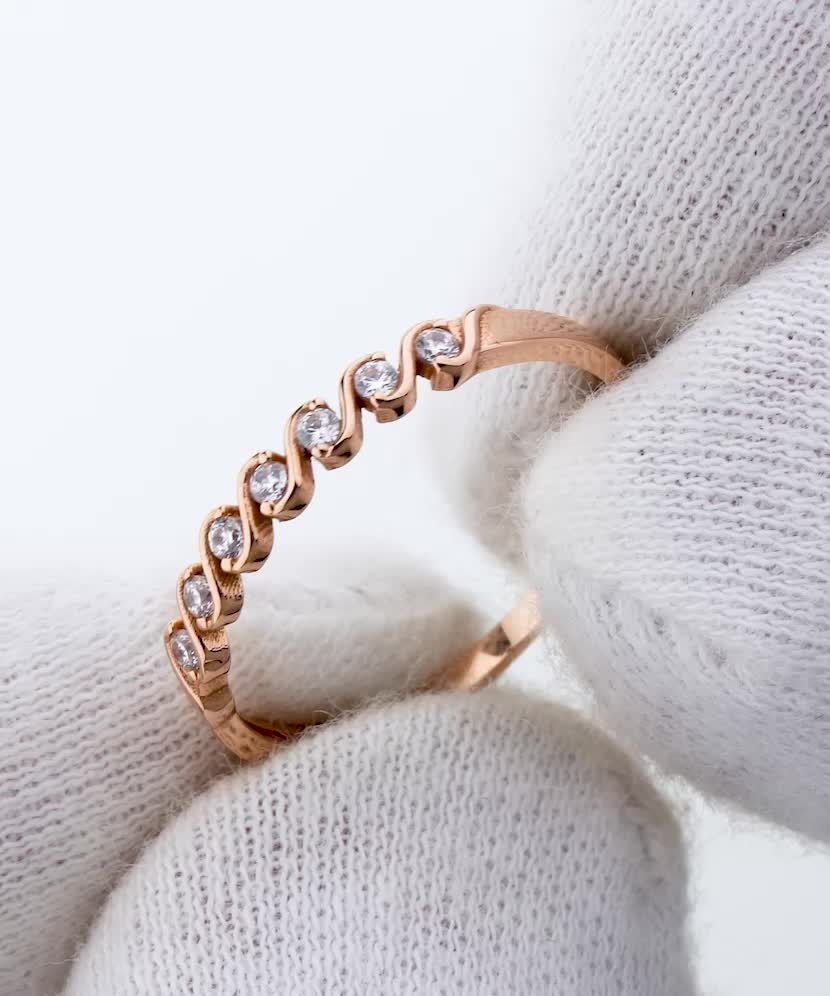 Auksinis žiedas su cirkoniais  - Goldinga