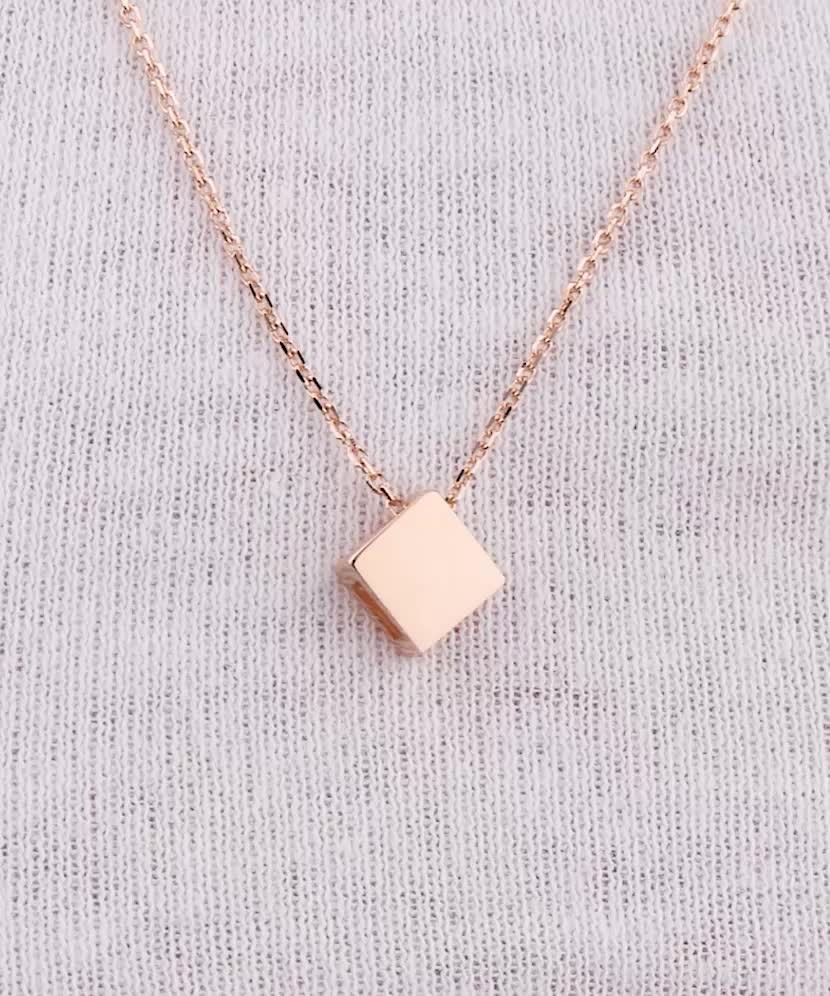 Auksinė grandinėlė su pakabuku - Auksinės grandinėlės su pakabukais - Goldinga