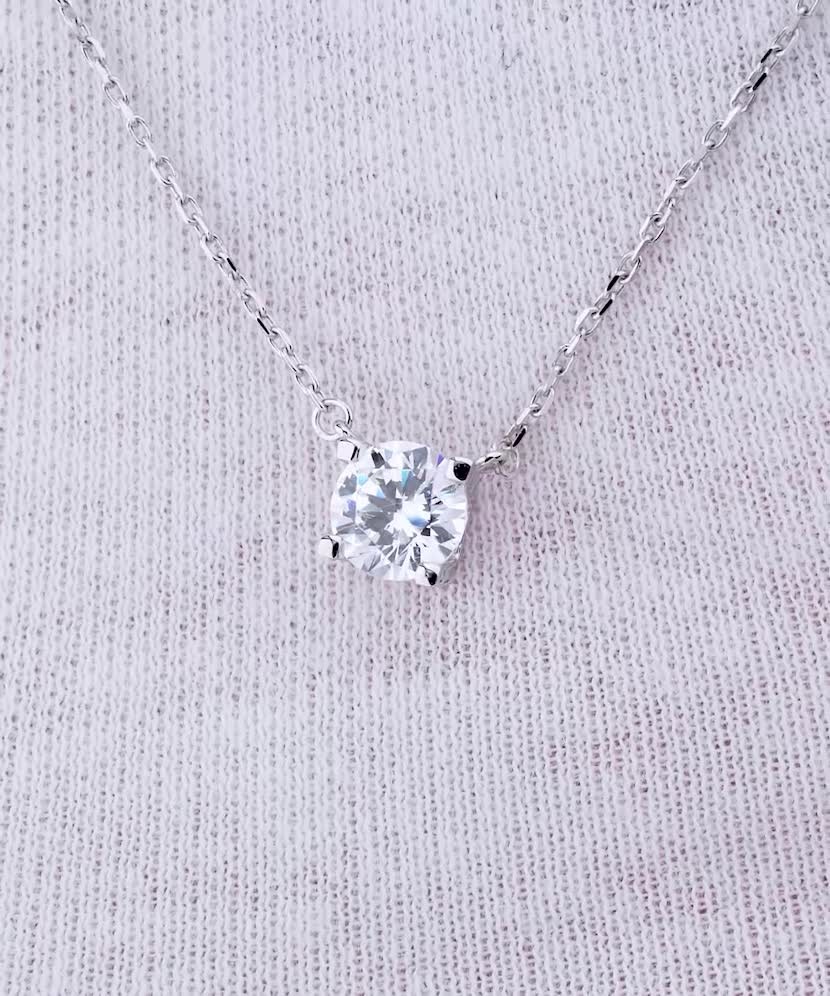 Balto aukso grandinėlė su cirkonio pakabuku  - Goldinga